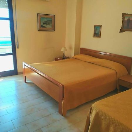 Agathae Hotel & Residence Scoglitti Esterno foto