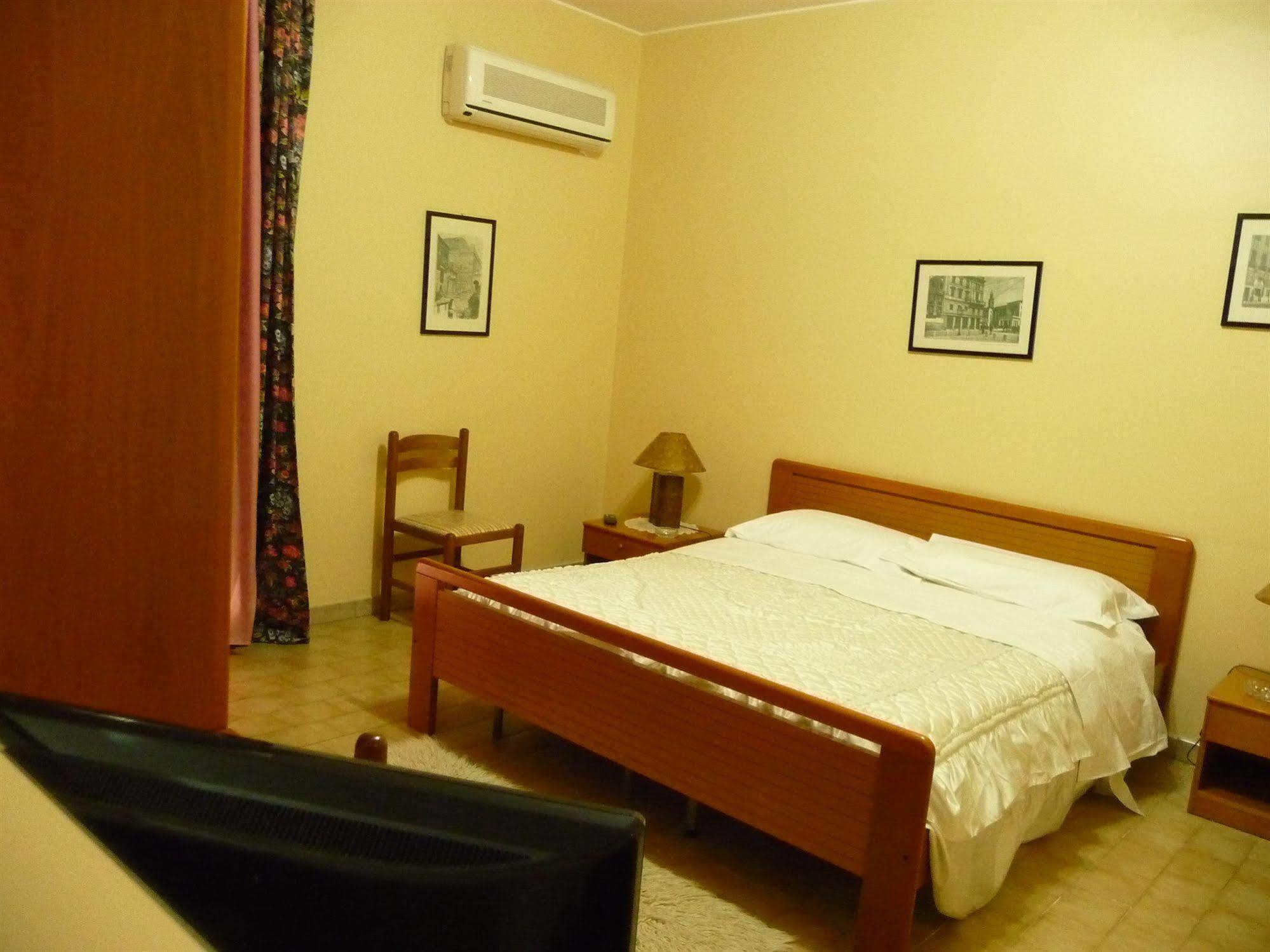 Agathae Hotel & Residence Scoglitti Esterno foto
