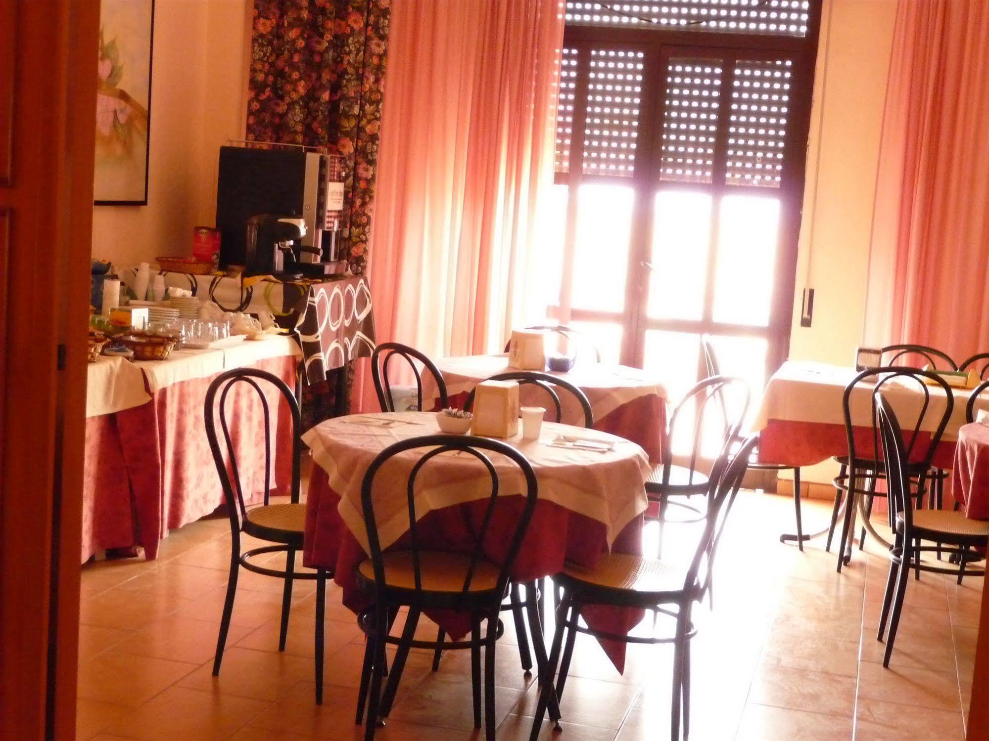 Agathae Hotel & Residence Scoglitti Esterno foto